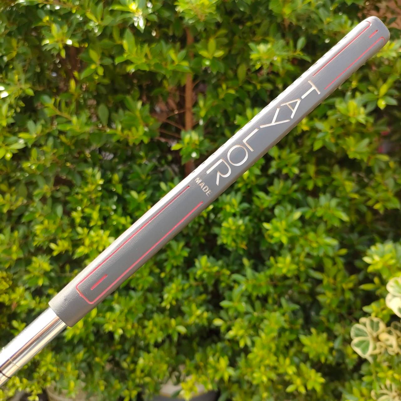 PUTTER TAYLORMADE PATENT-PENDING ความยาว 34 นิ้ว พัตต์แม่นมาก เป็นสามเหลี่ยมยื่นออกไปด้านหลัง ทำให้ HIGH M.O.I. มาก!! ไม้กอล์ฟมือสอง ของแท้ BY NakaraLuxurious