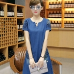 เดรสยีนส์ งานปักที่กระเป๋าและแขน2ข้าง ตามแบบ สียีนส์ ไซส์ L