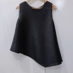 2MUAY รุ่น GJO10240 เสื้ออัดพลีท SLEEVELESS ASYMMETRIC PLEATED TOP