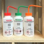 ขวดฉีดสารเฉพาะ (Reagent bottle)