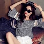 เสื้อแฟชั่น ตัดต่อลูกไม้ที่แขน ตามแบบ