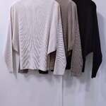 2MUAY รุ่น GJO10731 เสื้ออัดพลีท THICK HIGH NECK LONG SLEEVE PLEATED TOP 3 สี FREE SIZE