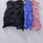 อกถึง 40 นิ้ว 2MUAY รุ่น GM6641 เสื้ออัดพลีท SLEEVELESS ZIG ZAG PLEATED TOP 3 สี FREE SIZE