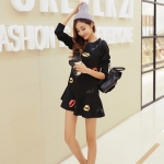 ชุดเดรสแฟชั่นMalsekaka ผ้าหนาเนื้อดี สีดำ ปลายกระโปรงบานนิดๆลายตามแบบ