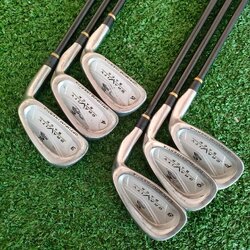 ชุดเหล็ก KING COBRA GRAVITY BACK มีเหล็ก 3,4,6,8,9 เเละ P ** ขาดเหล็ก5 เเละ 7** ก้าน COBRA FLEX R เหล็กตีง่ายครับ