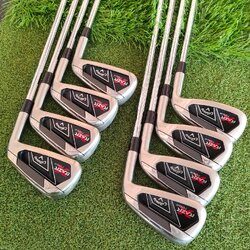 ชุดเหล็ก CALLAWAY RAZR X TOUR มีเหล็ก 3 - 9 PW ได้เหล็ก 8 ชิ้น ก้าน N.S.PRO 950 GH ก้านดีมากๆ ลงตัวมากครับ สุดยอดคุณภาพ สวยงาม