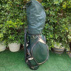 ถุงกอล์ฟมือสอง พร้อมใช้ ถุงหนังแท้ ภายในบุกำมะหยี่ ราคาพิเศษ สุดคุ้มมากๆครับผม