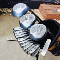 FULLSET MIZUNO PRO พร้อมถุงกอล์ฟขาตั้งอย่างดี ไม้ญี่ปุ่นแท้ๆ คุณภาพดีมากๆ ก้านเบา ครบชุด พร้อมออกรอบได้เลยค่ะ ไม้กอล์ฟพรีเมี่ยมมือสอง ของแท้ By NakaraLuxurious