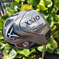 Driver XXIO6 เทคโนโลยี Face: Cup Face + variable thickness → เพิ่ม ball speed และ distance