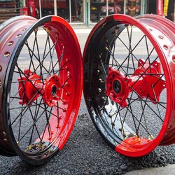 ล้อโมตาด CRF250/300L/Rally สีทูโทนแดงตัดดำ