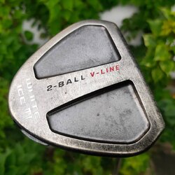PUTTER ODYSSEY WHITE ICE 2 BALL V-LINE