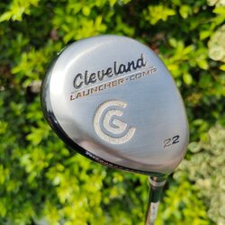 HYBRID CLEVELAND LAUNCHER COMP องศา 22 ก้าน LAUNCHER FLEX A รุ่นนี้เป็นรุ่นกระดองเด้ง วัสดุเคฟล่าพรีเมี่ยม เมื่อกระดองเบามากๆ CG จะต่ำ ตีลอยง่าย การบีบยุบก็ดีมากขึ้นเด้งมากๆ ก้านอ่อนเขา ไม้นี้เน้นตีสบายๆ ง่ายกว่าเหล็กยาวและไฮบริด