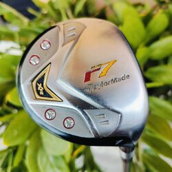 FW7 TAYLORMADE r7 XR หัวแบนสวย ตีง่ายมาก ก้านเบา เป็นก้าน RE*AX เบา 48 กรัม FLEX R เป็นตัวพรีเมี่ยมของ Taylormade ไม้กอล์ฟพรีเมี่ยมมือสอง ของแท้ By NakaraLuxurious
