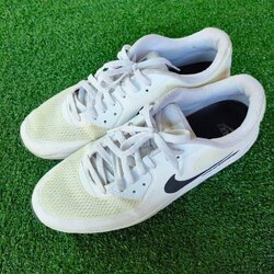 รองเท้ากอล์ฟ NIKE AIR MAX ไชส์ US12 UK11 EUR 46 CM30 มือสอง สภาพดี ที่สุดแห่งความนุ่ม ไม้กอล์ฟพรีเมี่ยมมือสอง By NakaraLuxurious