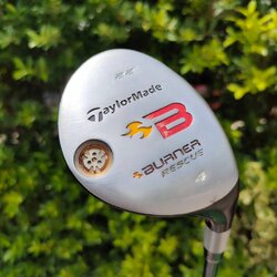 HYBRID 4 TAYLORMADE BURNER RESCUE องศา 22 ดีที่สุดใน RESCUE ก้าน RE*AX TAYLORMADE FLEX R กระดองเป็นสามเหลี่ยมออกไปด้านหลัง ตีง่ายที่สุด ตรงที่สุด!! ดึง CG ไปหลังชดเชยความผิดพลาดสูงสุด ไม้กอล์ฟมือสอง ของแท้ BY NakaraLuxurious