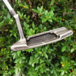 PUTTER PING ANSER 2 ความยาว 34 นิ้ว ก้าน PING ดีที่สุดในซีรี่ PING CLASSIC ได้รับความนิยมมาก และ ตามหากันอย่างต่อเนื่องครับ