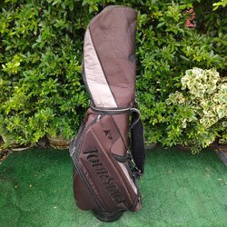 ถุงกอล์ฟ TOURSTAGE มือสอง **มีรอยขาด 1 จุด มีรุปให้ชมท้ายสุดค่ะ** มือสอง ของแท้ BY NakaraLuxurious