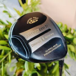 MINI DRIVER องศา 13 KATANA SWORD 1300Ti หน้าเด้งมาก AS ROLL FACE วัสดุ FORGED TITANIUM ก้าน GRAPHITE DESIGN FLEX R หัวแบนใหญ่ ตีง่าย ตีไกลมากๆ ไม้กอล์ฟพรีเมี่ยมมือสอง ของแท้ By NakaraLuxurious