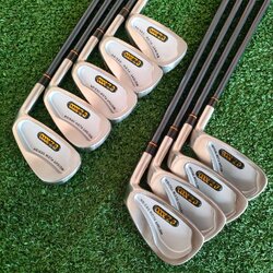 ชุดเหล็ก KENT EZ 2000 ของใหม่!! แต่พลาสติกหลุด** มีเหล็ก 3-9 เเละ PW SW ก้าน KENY EZ2000 FLEX R ตีดีมาก!! ไม้กอล์ฟมือหนึ่ง ของแท้ BY NakaraLuxurious