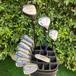 ไม้กอล์ฟครบชุด FULLSET DUNLOP DDH SB-21 ทั้งชุดประกอบด้วย ไดร์เวอร์ SAVANNA I-HWA FW3 DUNLOP DDH SB-21 HYBRID DUNLOP DDHSB-21 ชุดเหล็ก 5-9 เเละ PW SW PUTTER DDH POWER ถุงกอล์ฟ DDH สวยครบ พร้อมออกรอบได้เลย!!!