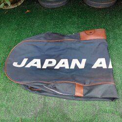 ถุงคลุมถุงกอล์ฟขึ้นเครื่องบิน JAPAN AIR LINES มือสอง **มีสีซีดเล็กน้อย** มีขลิปหนังแท้ สวยๆๆ สไตล์วินเทจๆ!! ไม้กอล์ฟมือสอง ของแท้ BY NakaraLuxurious