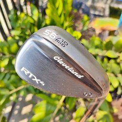 WEDGE CLEVELAND RTX4 องศา 56 BOUNCE 10 MID ก้าน DYNAMIC GOLD S400 สปินเพิ่มขึ้น ควบคุมลูกสั้นได้ดี ไม้กอล์ฟมือสอง ของแท้ BY NakaraLuxurious