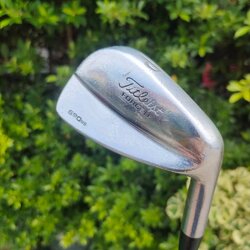 PW TITLEIST 690MB FORGED ก้าน DYNAMIC GOLD R300 วัสดุ FORGED ระดับพรีเมี่ยม ตีคม ตีมันส์มาก!! ไม้กอล์ฟมือสอง ของแท้ BY NakaraLuxurious