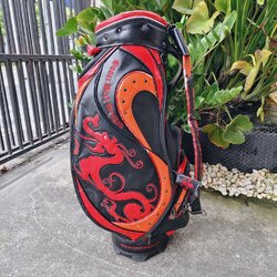 ** มีตำหนิลอก ** Dance With Dragon golf bag ของแท้ รุ่นดัง ของใหม่แพงมาก