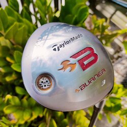FW3 Taylormade BURNER ก้าน SUPERFAST RE*AX FLEX SR ช่วยให้ตีตรงขึ้น ลูกลอยง่าย ระยะดี ราคาเบา!!! ไม้กอล์ฟพรีเมี่ยมมือสอง ของแท้ By NakaraLuxurious