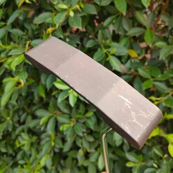 PUTTER หน้าสัมผัสทองเหลือง และมี MILLED เกาะไลน์สุดๆ ความยาว 33 นิ้ว น้ำหนักดีมาก ก้าน ORAYCOOK ลดการสั่นได้ดี ** GRIP SUPER STROKE เเบบใหญ่**