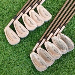 ชุดเหล็ก SUPER PREMIUM-MID JOY มีเหล็ก 3-9 เเละ PW AW SW ใบขนาดกลาง ตีง่ายมากๆ ใบไม่ใหญ่เทอะทะ ชุดเดียวจบ กริพผ้าใบจับแน่น ทั้งเซ็ต