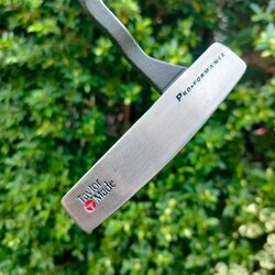 PUTTER TAYLORMADE PRO FORMANCE ความยาว 34 นิ้ว เอกสิทธิ์เฉพาะของแบรนด์ Taylormade ออกแบบให้บล๊านซ์มาก!! ไม้กอล์ฟมือสอง ของแท้ BY NakaraLuxurious