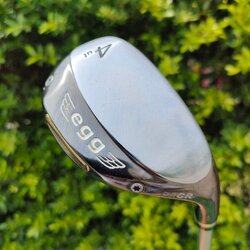 HYBRID 4 PRGR EGG i+ องศา 21 ก้าน PRGR M-43 เป็นซีรี่ i+ ด้านในกลวง ตีง่าย CG ตกไปอยู่ลึกสุด โดยไม่มี กระดองเลย ตีดีแบบมาก!! ตีง่าย ตียังไงก็โดน และไกลมาก ไม้ PRGR วัสดุสุดพรีเมี่ยม ญี่ปุ่นขนาดแท้!!! ไม้กอล์ฟมือสอง ของแท้ BY NakaraLuxurious