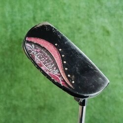 ** ไม้กอล์ฟผู้หญิง ** PUTTER KASCO FEREINA 🌸INNER BEAUTY DESIGND🦋 ความยาว 33 นิ้ว พรีเมี่ยมญี่ปุ่น PUTTER แบบซาลาเปา บล๊านซ์ มาก ไม้กอล์ฟพรีเมี่ยมมือสอง ของแท้ By NakaraLuxurious