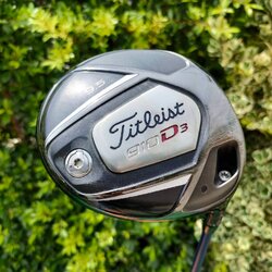 DRIVER TITLEIST 910D3 องศา 9.5 ก้าน DIAMANA FLEX S รุ่นนี้สามารถไขปรับได้ หัวใหญ่ ตีดุ ตีมันส์ ก้าน ดีสุดๆอยู่แล้วครับ