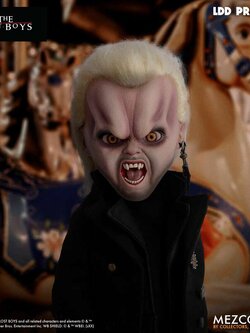 [สั่งจอง]Mezco Toyz 10" : Living Dead Dolls Lost Boys - David
