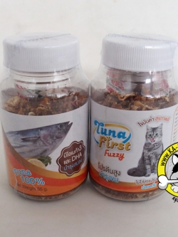 TunaFirst Fuzzy ปลาทูน่าอบแห้งป่น สำหรับน้องหมาจิ๋วและน้องแมว 1 กระปุก (35g)