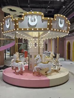 ม้าหมุนงานวัด ม้าหมุนในห้าง 6ที่นั่ง สั่งผลิตและนำเข้าจากต่างประเทศ เครื่องเล่นสนามกลางแจ้ง ในร่ม