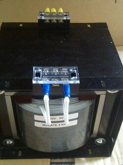 หม้อแปลง1 เฟส Isolate Type 220 100 110 120V