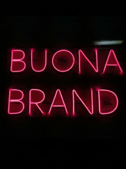 ป้ายไฟนีออน LED อะคริลิคใสรองหลัง