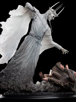 [สั่งจอง]Weta Workshop : The Witch King & Frodo at Weathertop