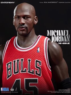 [สั่งจอง]ENTERBAY EB 1/6 RM-1053 : REAL MASTERPIECE NBA COLLECTION: MICHAEL JORDAN I’M BACK #45 RE-ISSUE LIMITED EDITION