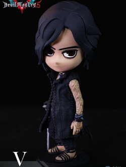 [สั่งจอง]ASMUS TOYS QBITZ QB008: V 5 LIMITED ARTICULATION FIGURE