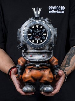 [สั่งจอง]Fools Paradise - FP062 : HONMONO TAIKETSU // VINTAGE DOUBLE RED (34.5cm