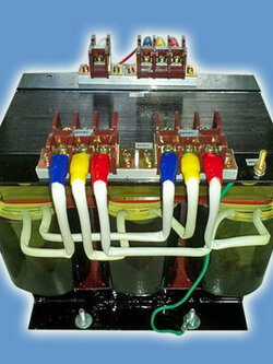 หม้อแปลง 3เฟส Isolate Type 1KVA in660[D]V out400[YN]V