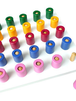 รูปกลมสวมหลัก ,ของเล่นเสริมพัฒนาการ,ของเล่นไม้, ของเล่นเสริมทักษะ, กล้ามเนื้อมัดเล็ก ,กิจกรรมบำบัด ,กายภาพบำบัด, ผลิตในไทย, พร้อมส่ง