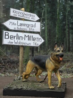 [สั่งจอง] DID E60072 1/6 : WWII Road Signs Accessory Kit