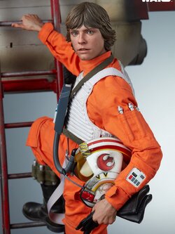 [สั่งจอง]Sideshow : Luke Skywalker & X-Wing: Red Five, Standing By Premium Format