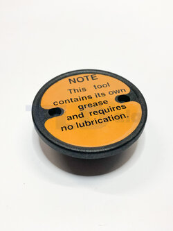 ฝาปิดจารบี สกัด, แย็ก Makita มากีต้า รุ่น HR3520 (มียางโอริงให้เรียบร้อย)