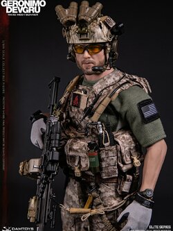 [สั่งจอง] DAMTOYS 78107 1/6 : DEVGRU Operation Neptune Spear Geronimo MK46 MOD1 Gunner